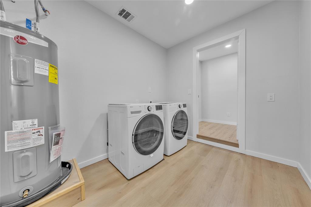 RIDGEWOOD PARK 3 - Residential