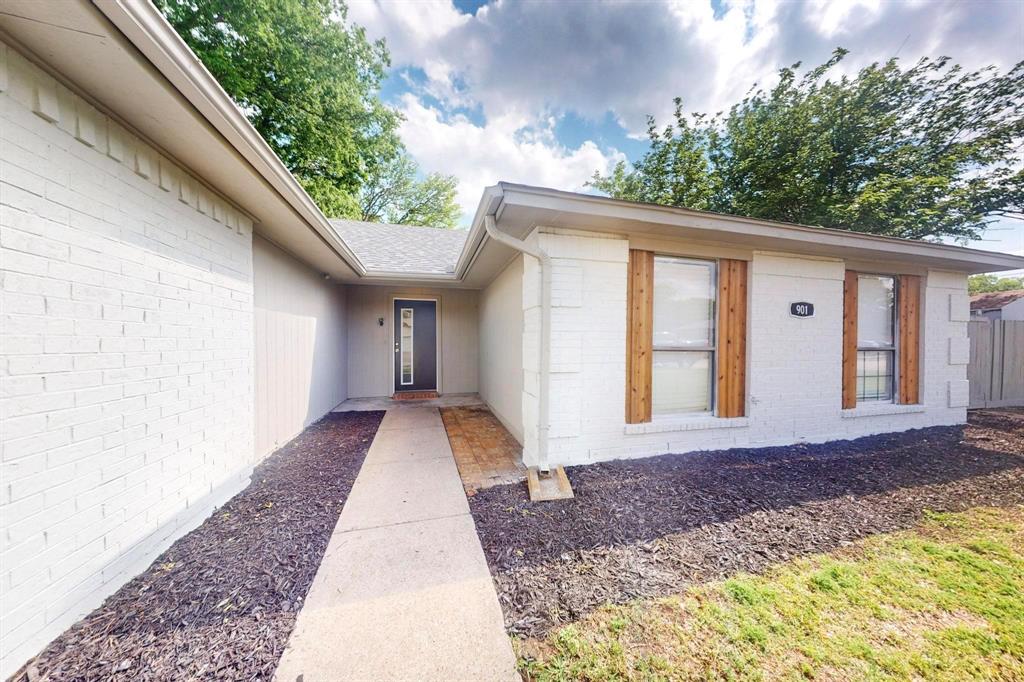 901 Larue Drive