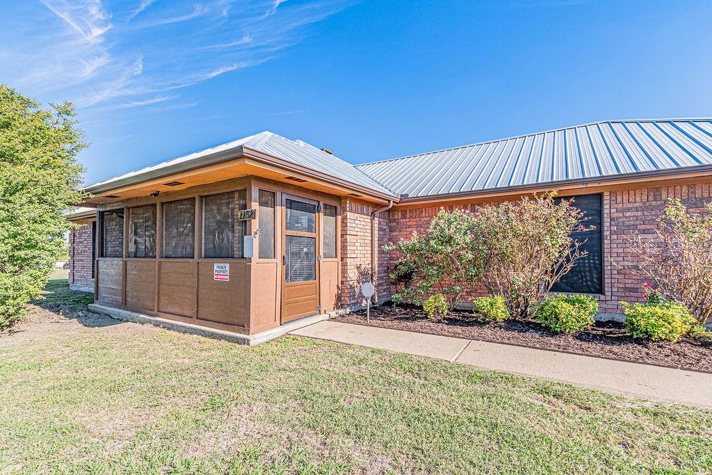 1158 County Road 141