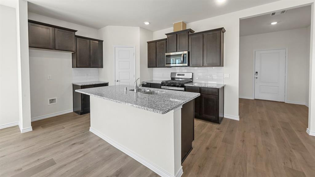 2035 Ketchum Lane