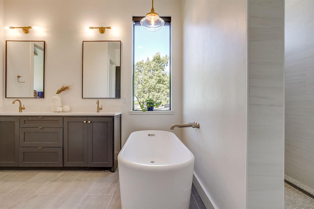 Eagles Bluff Ph 4 - Residential