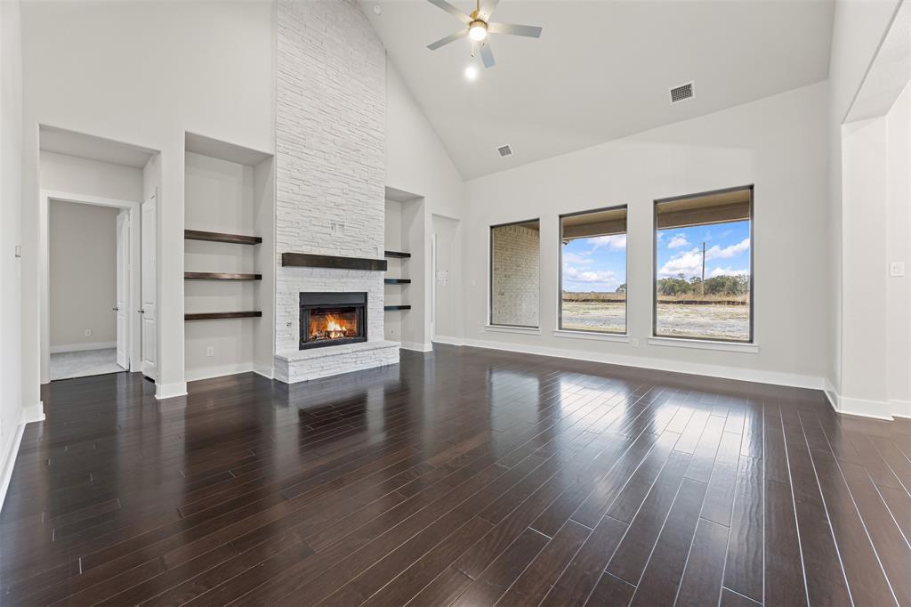 Tuscan Estates - Residential