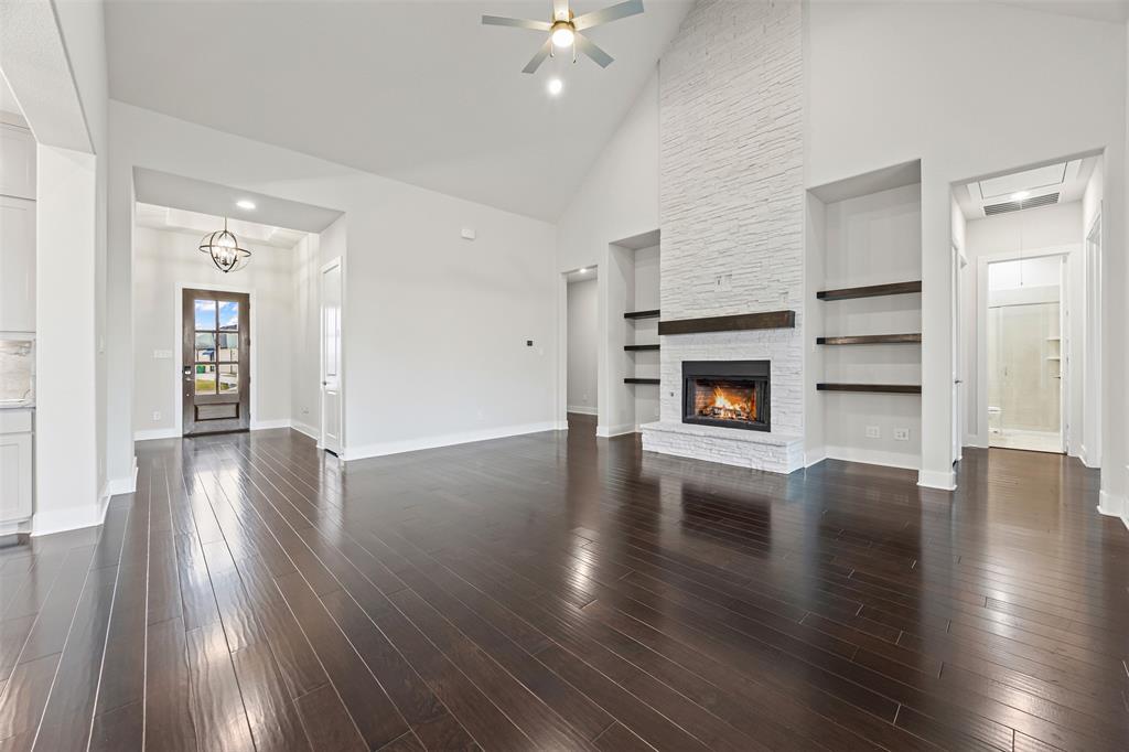 Tuscan Estates - Residential