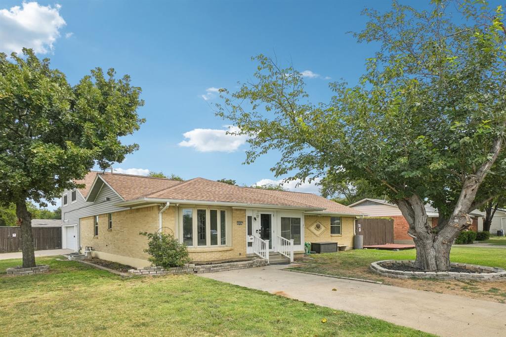 444 Hanbee Street