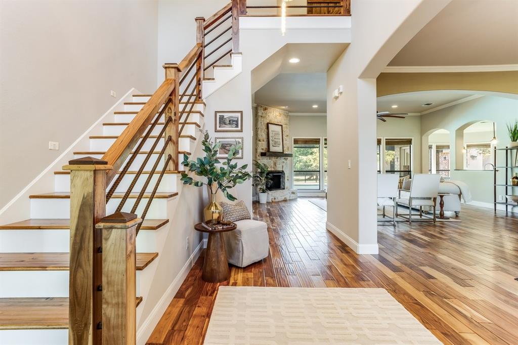 2890 Forest Drive