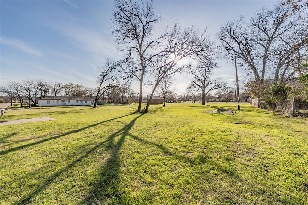 Lake Park Place Add - Land