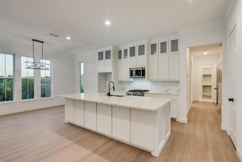 1203 Chapel Drive