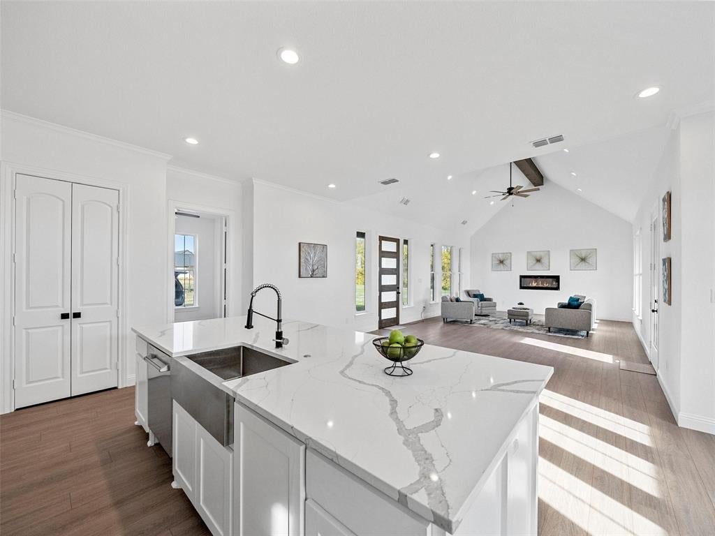1203 Chapel Drive
