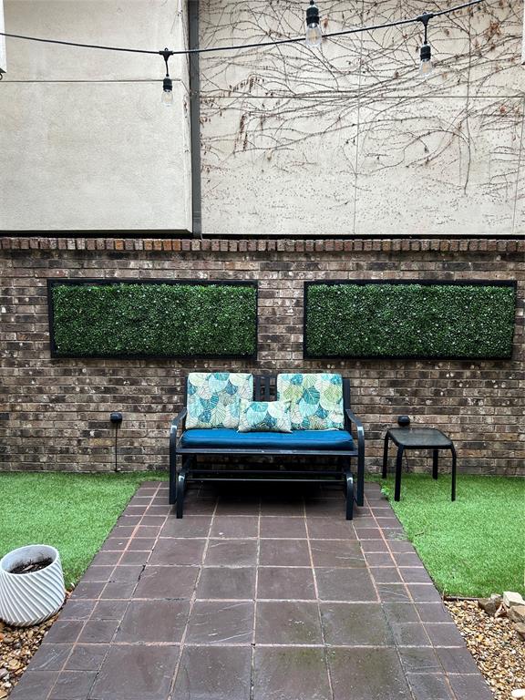 Preston Twnhms - Residential Lease