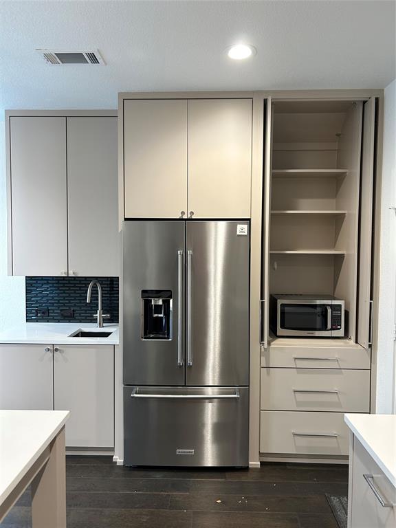 Preston Twnhms - Residential Lease