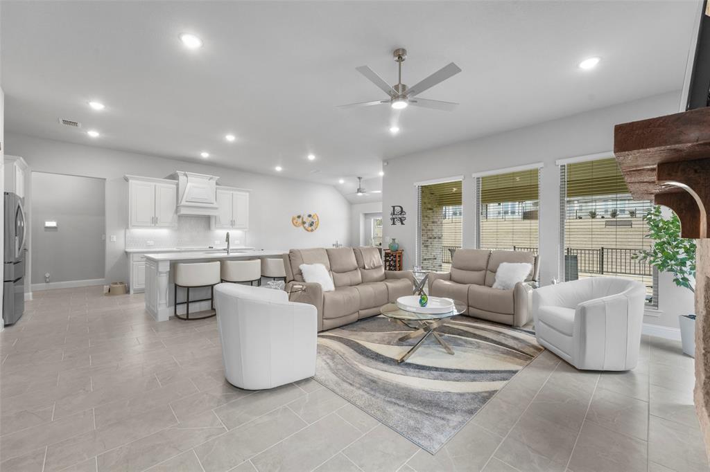 Devonshire Village 14 - Residential