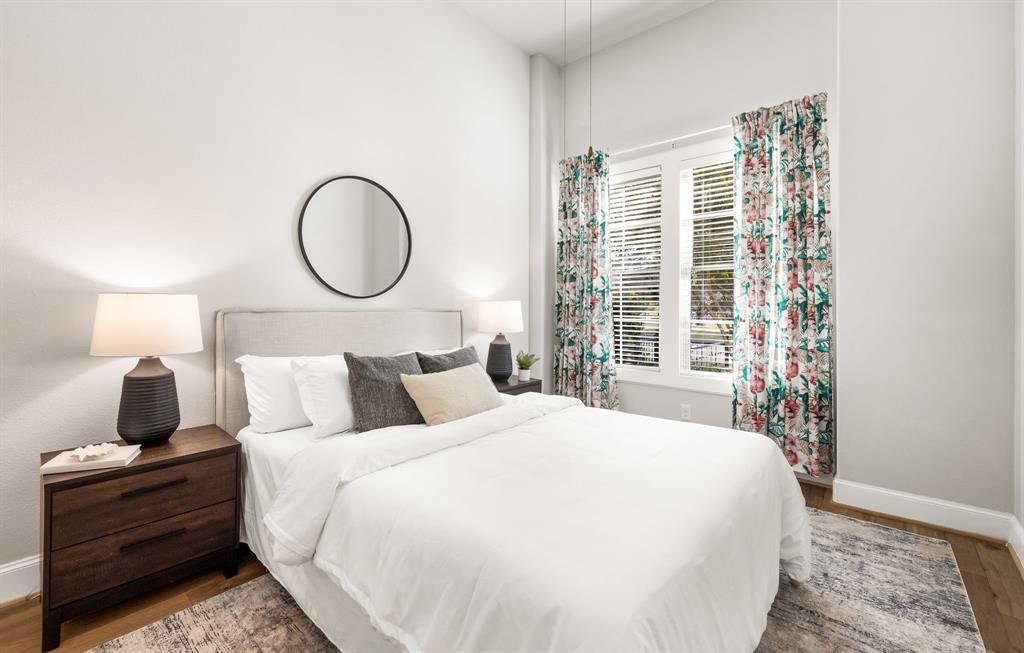 Amli at Las Colinas Urban Center - Residential