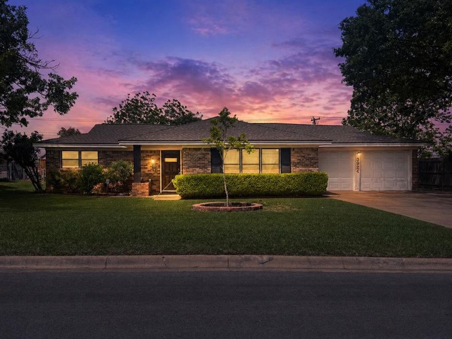 Tucked away on a quiet street in Benbrook, this charming 3 bedroom, 2 bathroom home sits on a spacious .2334 acre lot and offers the kind of backyard setup you don’t come across often.
Step outside and you’ll find your own private retreat with a sparkling pool, mature fruit trees, and a garden space ready for whatever you want to grow, fresh produce, flowers, or just a little extra peace and quiet.
Inside, the home offers a comfortable, functional layout with plenty of natural light and space to make it your own. Whether you're hosting friends by the pool or enjoying a quiet night in.
If you’ve been looking for something with a little character, outdoor space, and a slower pace—this might be it.