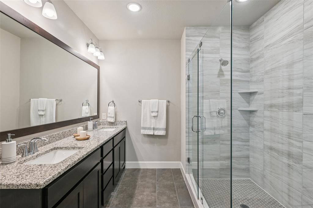 Enclave-Lk Hlnds Tc - Residential