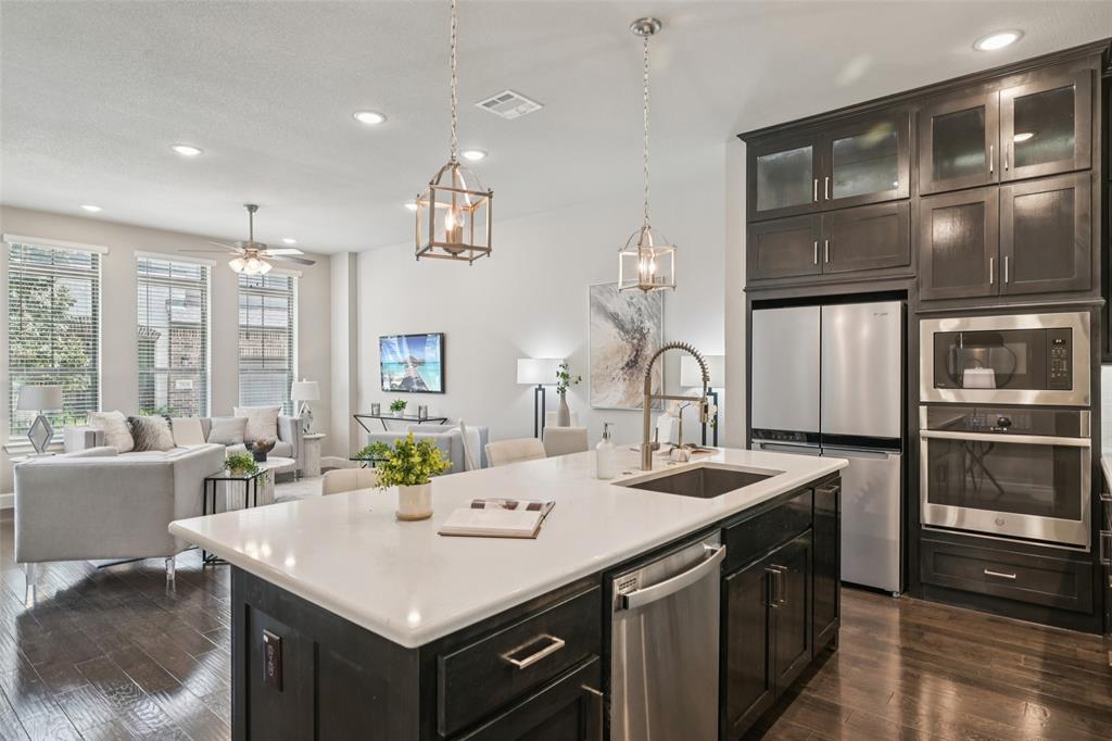 Enclave-Lk Hlnds Tc - Residential