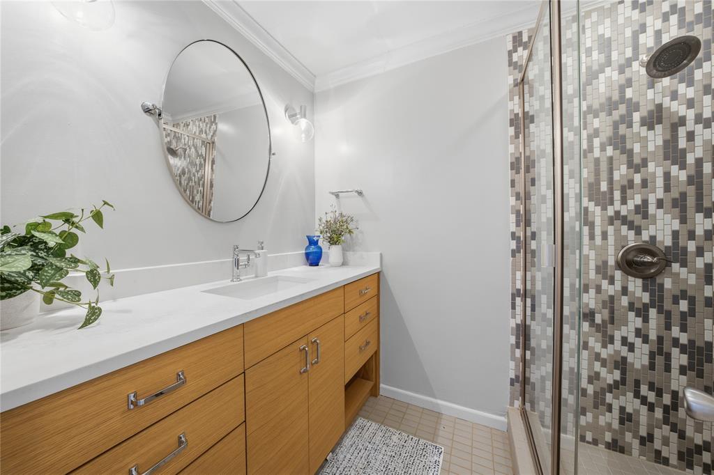 Lakeway Estates - Residential