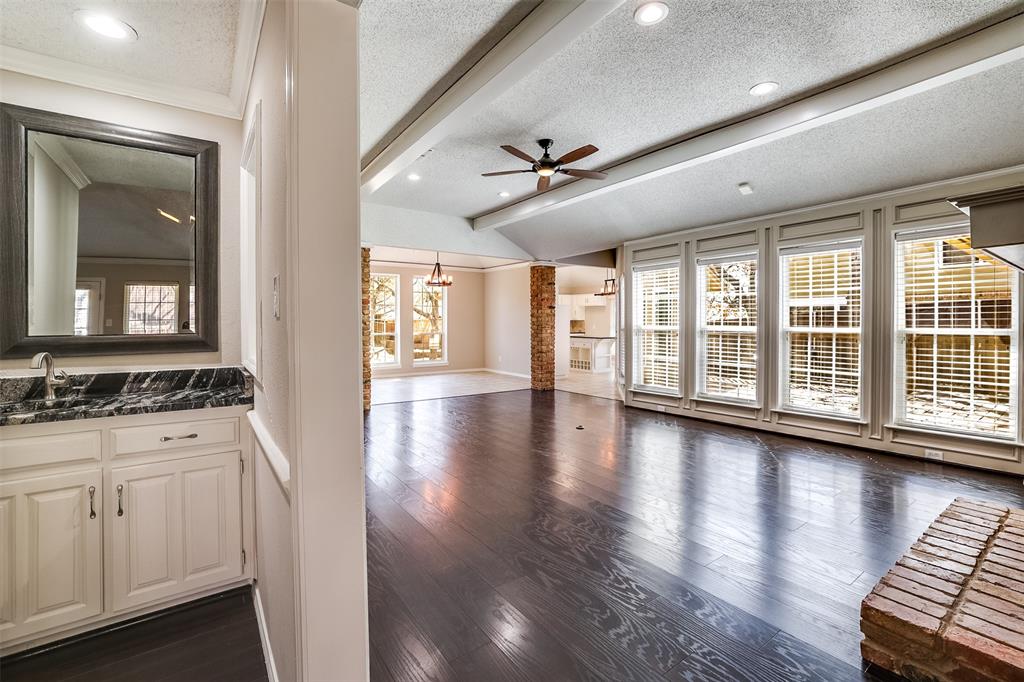 Pioneer Valley Estates - Residential