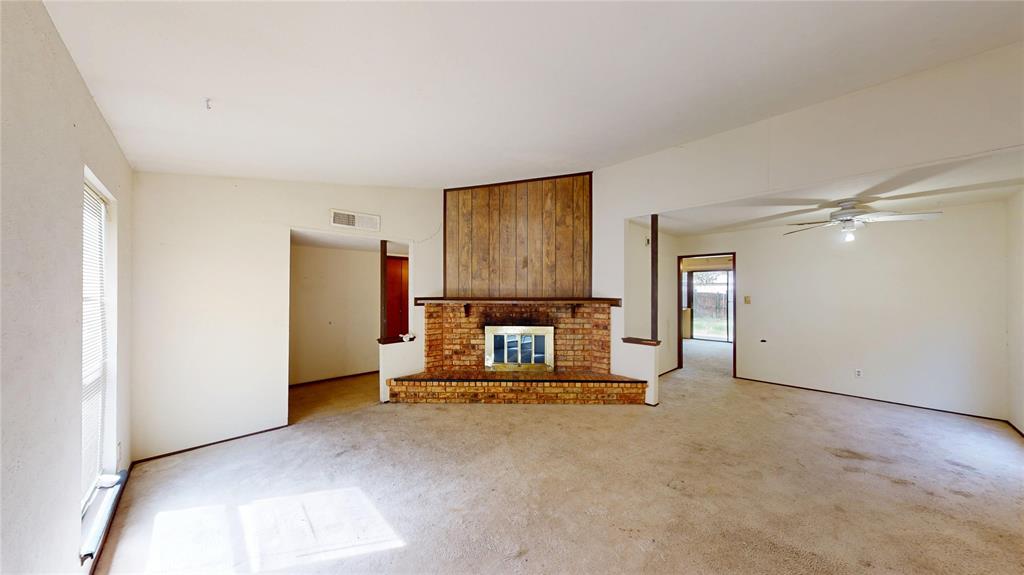 3045 Villa Sur Trail