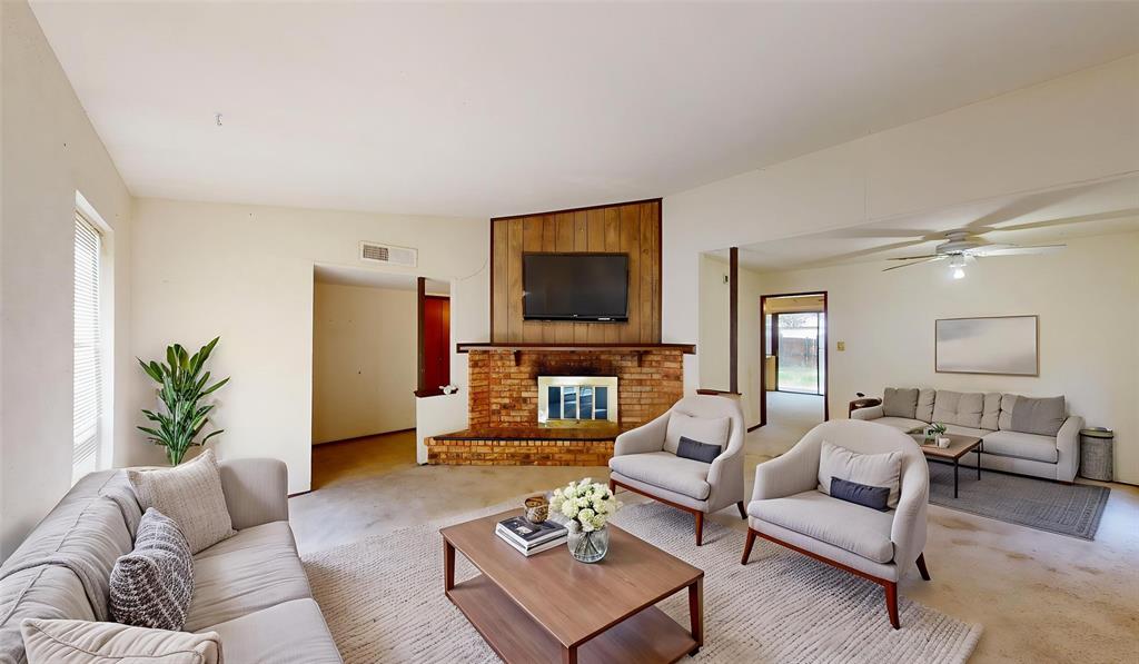 3045 Villa Sur Trail