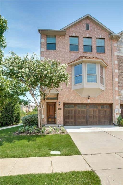 Photo of 1531 Biltmore Lane, Irving, TX 75063 (MLS # 21350563)