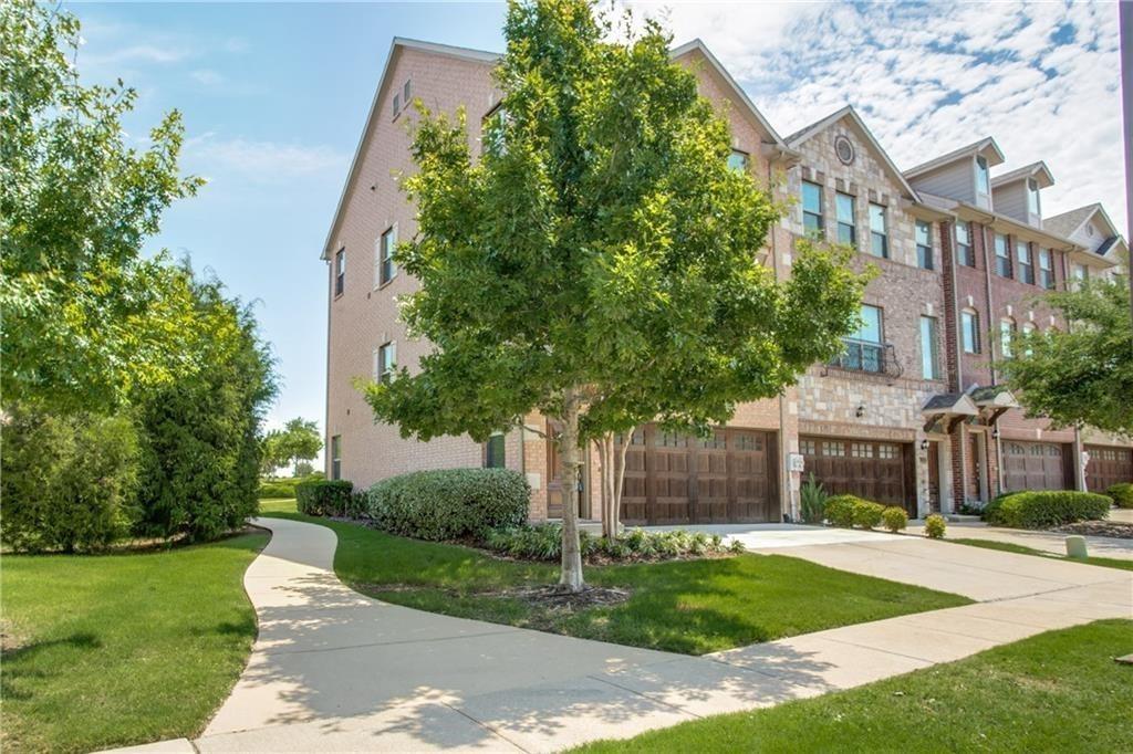 Photo of 1531 Biltmore Lane, Irving, TX 75063 (MLS # 21350563)