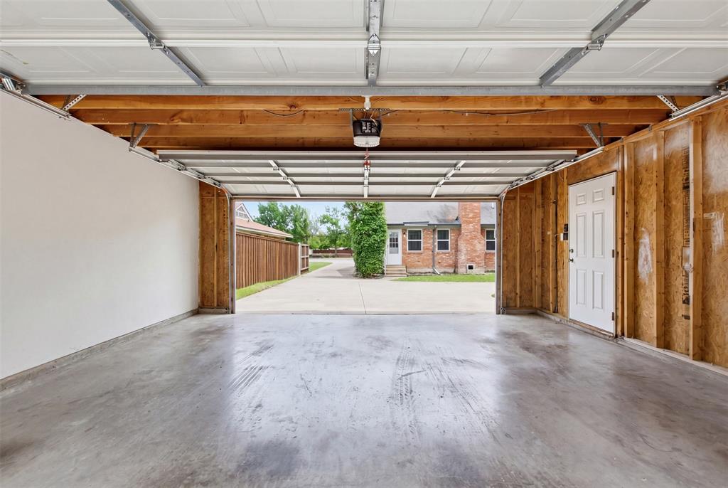 Caruth Terrace - Residential