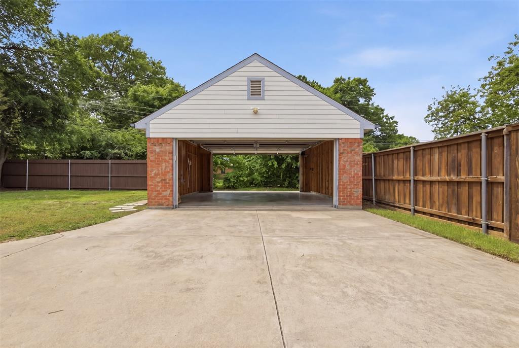 Caruth Terrace - Residential