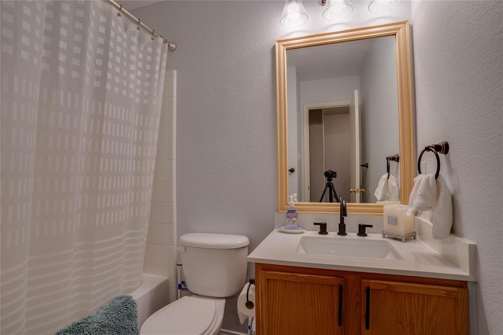 Eagles Nest At Westridge #1b - Residential Lease