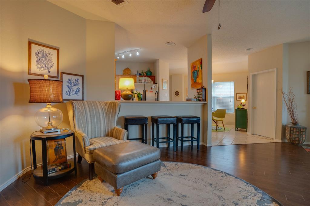 Eagles Nest At Westridge #1b - Residential Lease