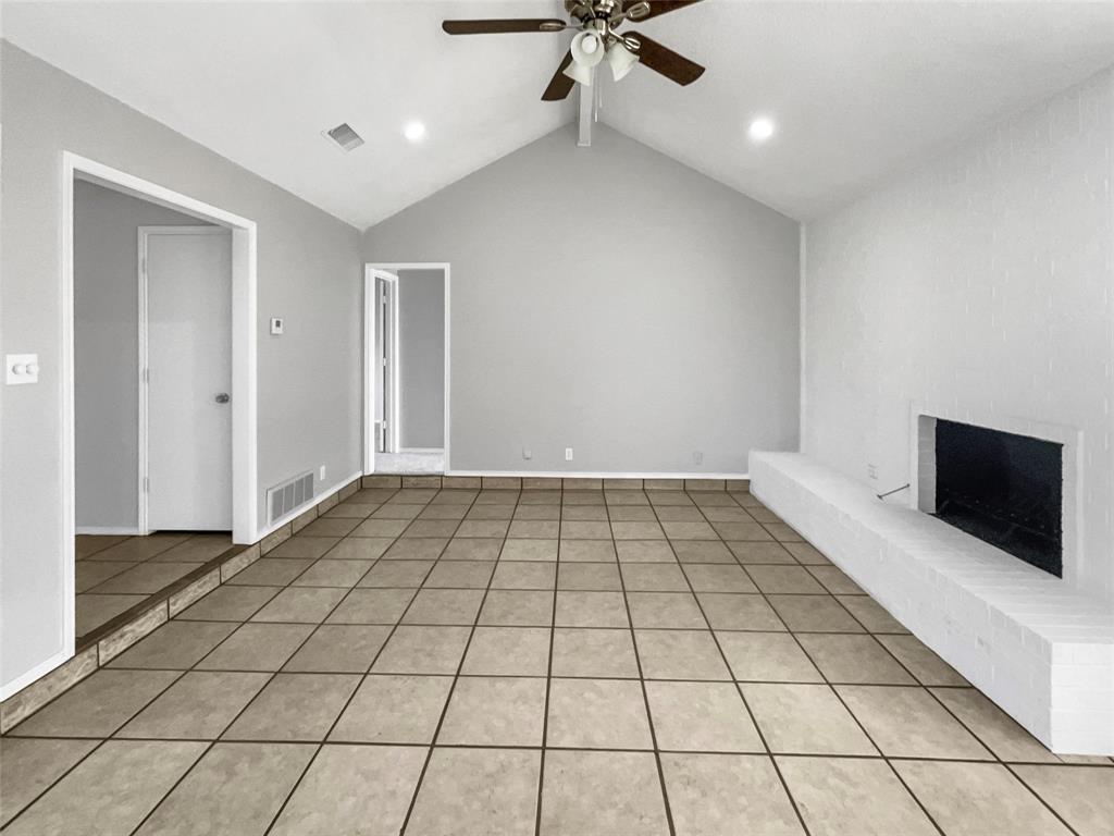 7509 Meadowside Road