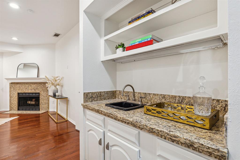 Boardwalk On The Pkwy Condos - Residential