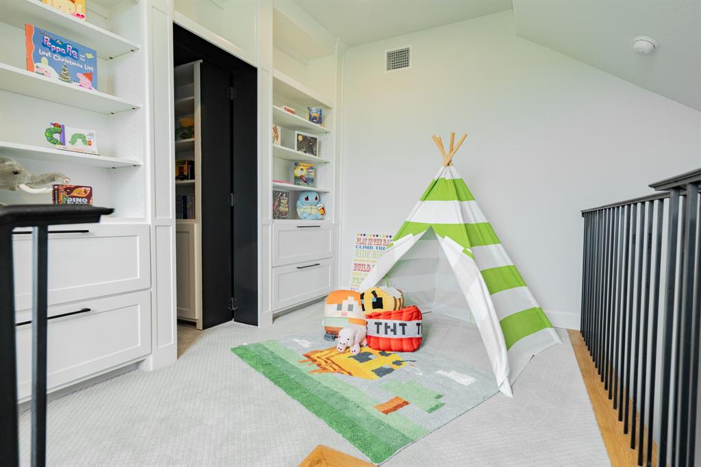 Bristol Park Ph Two - Residential