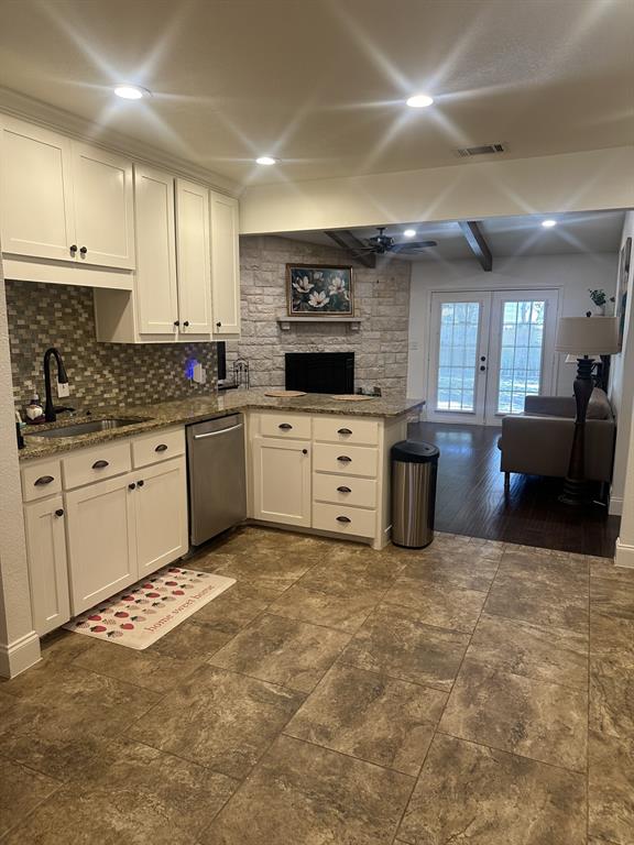 Decordova Bend Estate - Residential Lease