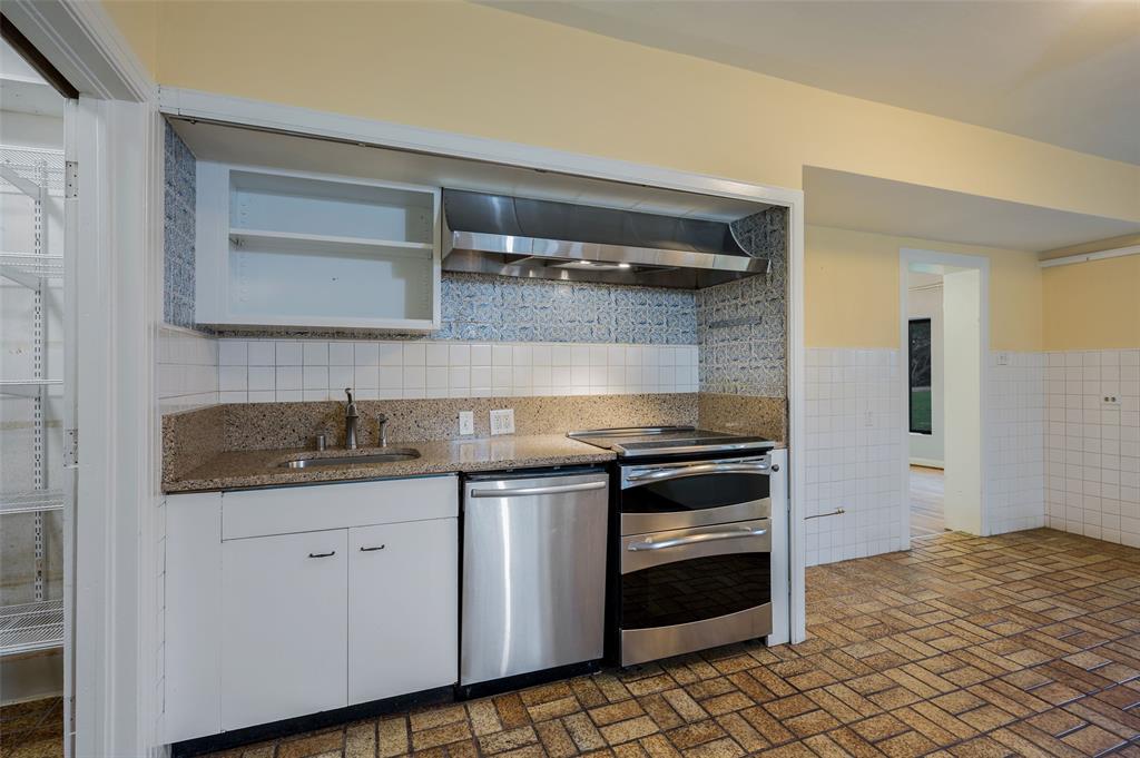 Meadowbrook Terrace - Residential