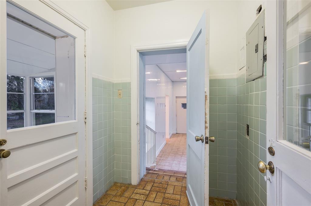 Meadowbrook Terrace - Residential