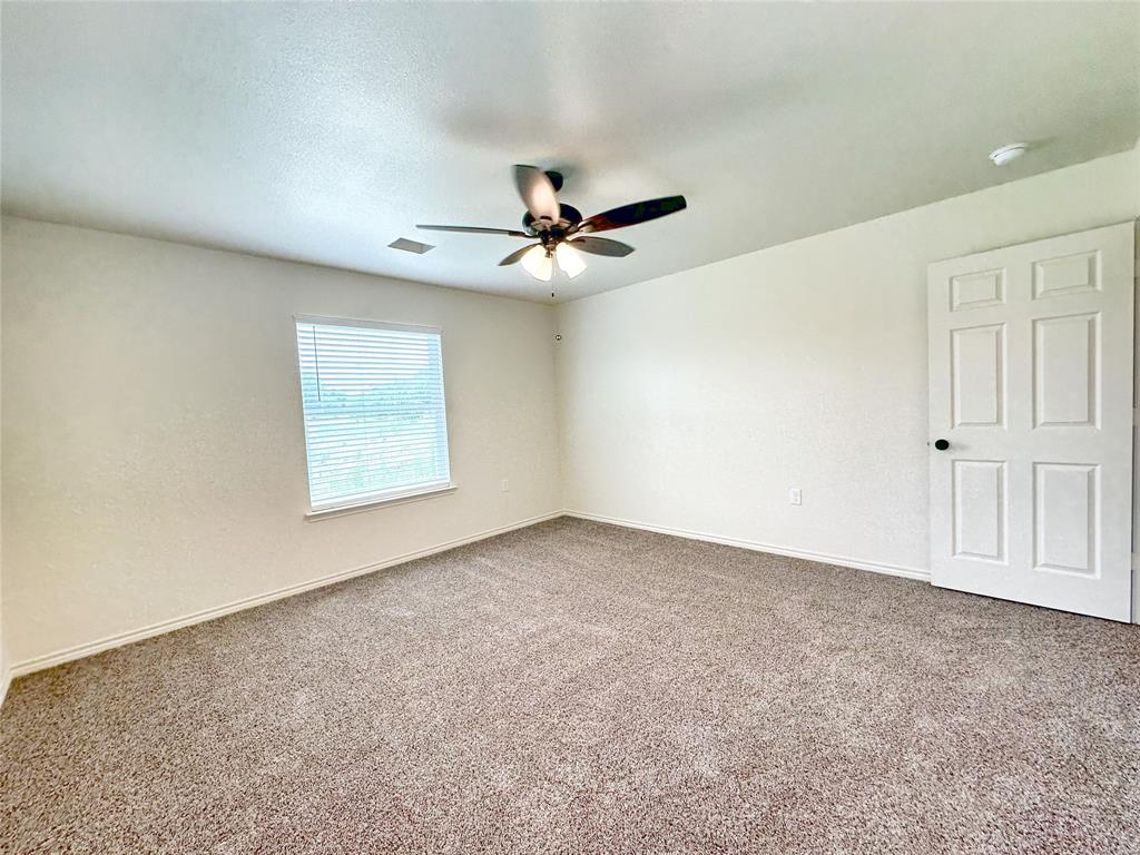 4033 Tarpon Springs Drive