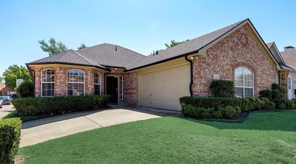 3204 PLUMSTEAD DR, DALLAS, TX 75228 - Image f250c2135f1df8dca367dba6520b2261/2002510896