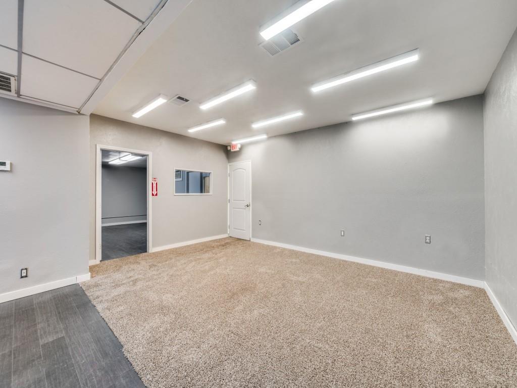 1018 W Main Street W