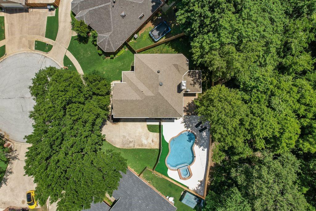 2422 Black Spruce Court