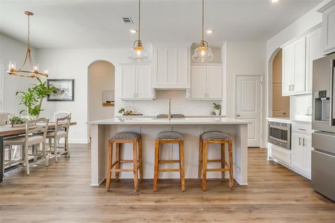 408 E Paddock Willow Park TX 76087