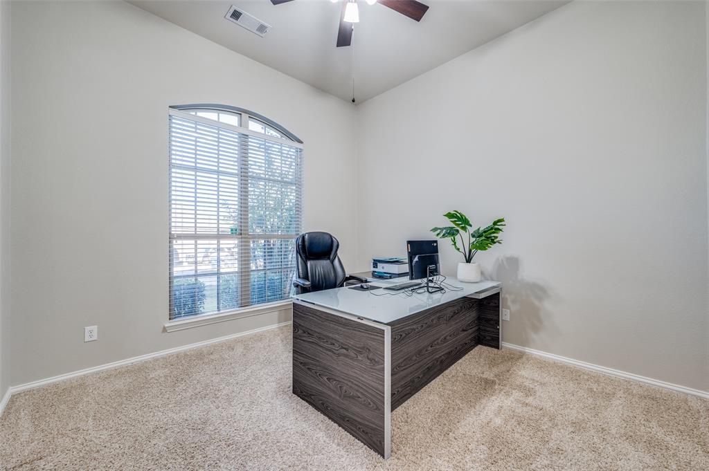 5101 Pinewood Drive