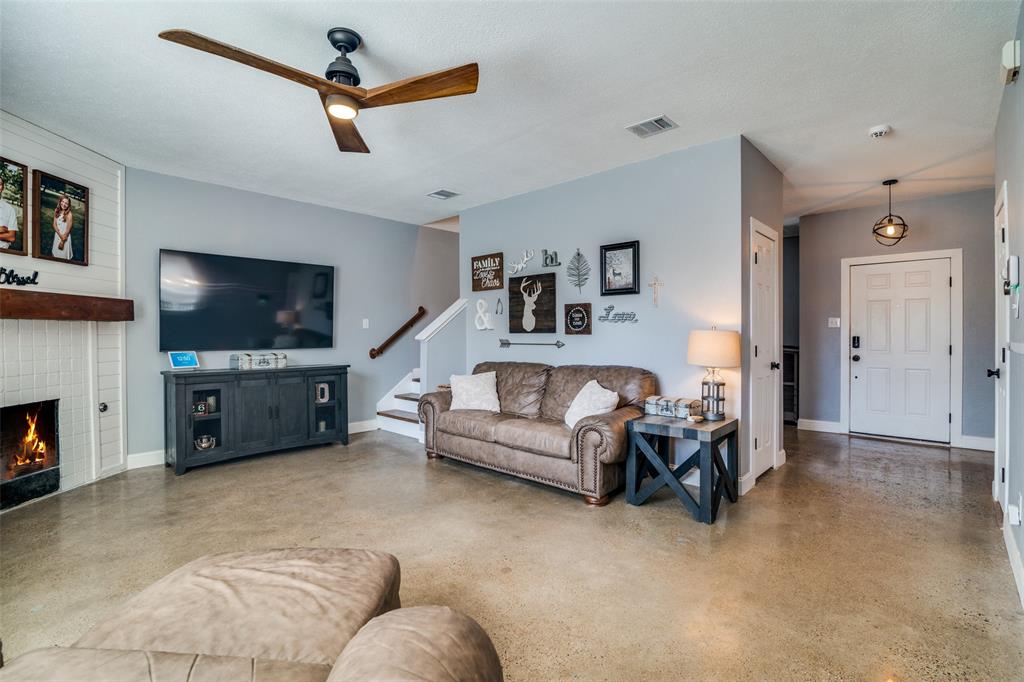 2931 Wild Oak Lane
