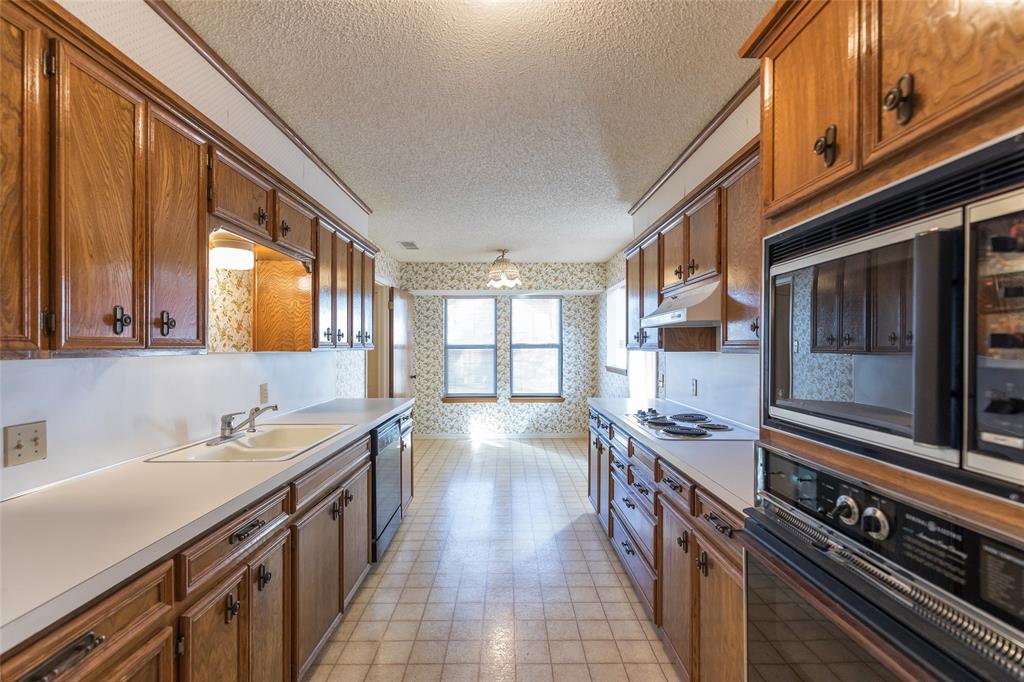 Woodlake - Residential