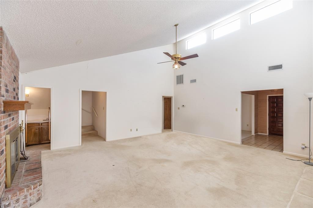 Woodlake - Residential