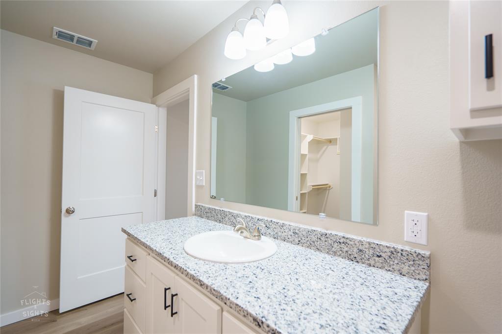 Sandy Crk Vlg Add Sec 2 - Residential Lease