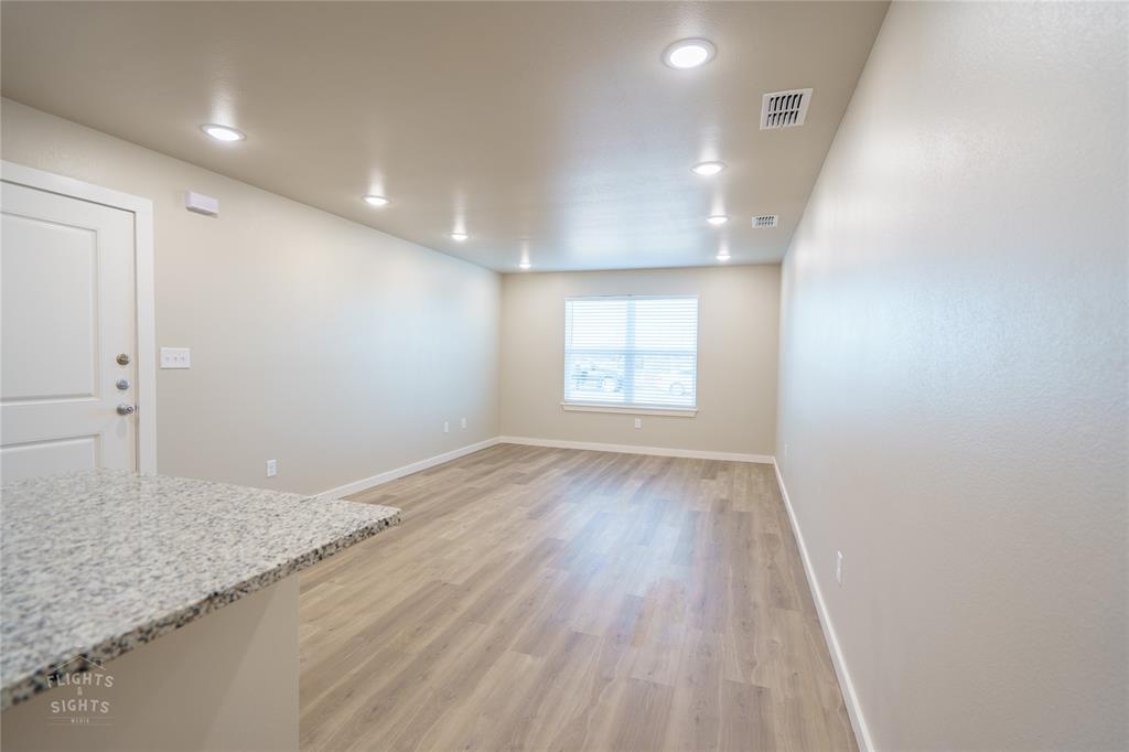 Sandy Crk Vlg Add Sec 2 - Residential Lease