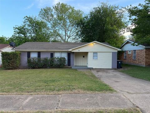 Photo of 726 Jadewood Drive, Dallas, TX 75232 (MLS # 21225685)