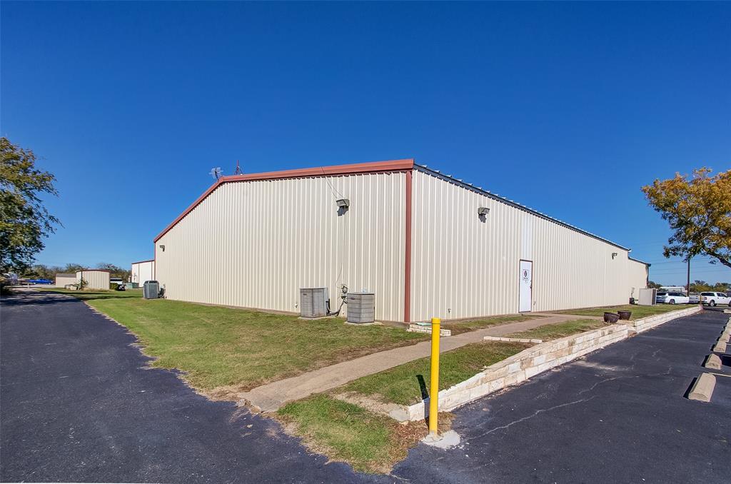 2420 Bob White Drive