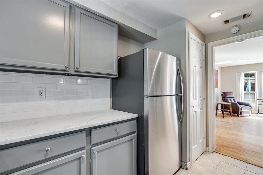 Sutton Place Condos - Residential Lease