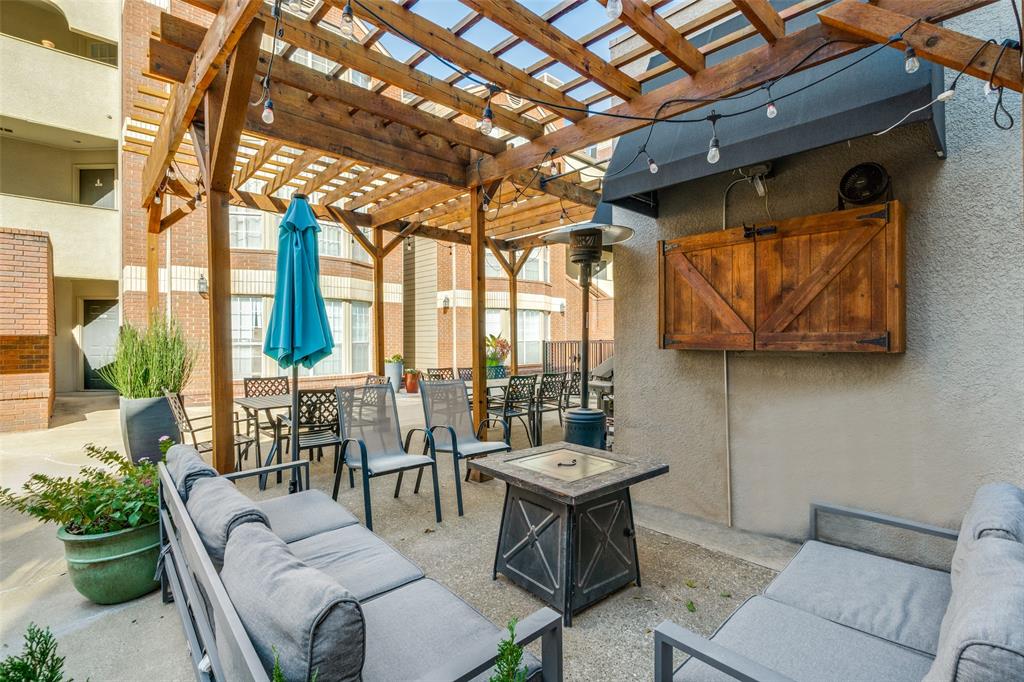 Sutton Place Condos - Residential Lease